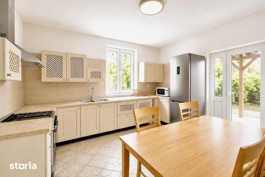 Apartament cu 4 camere în Central