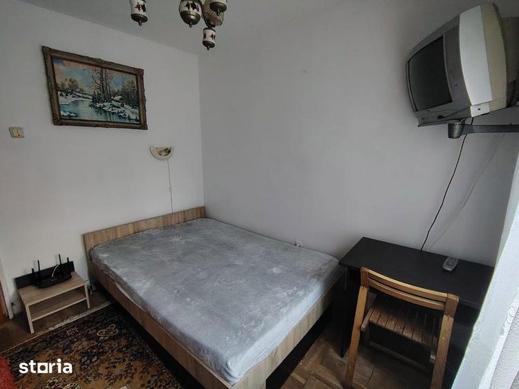 Apartament cu 3 camere în Micro 4