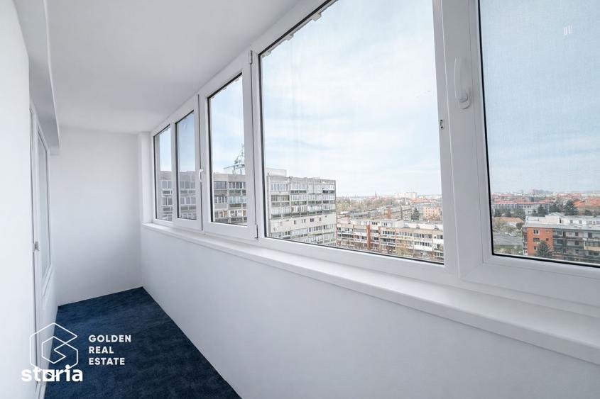 Apartament cu 3 camere decomandat în Polivalentă