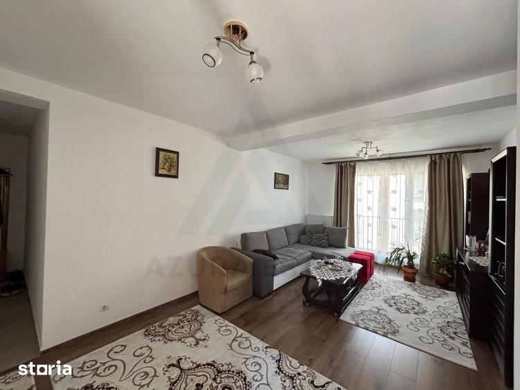 Apartament cu 3 camere decomandat, mobilat în Central