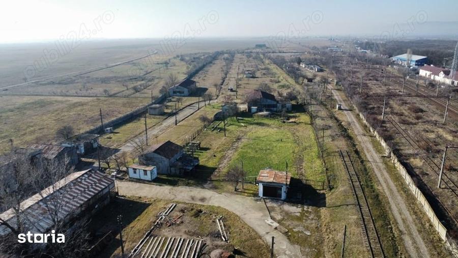Teren de 80000 mp, în Industrială