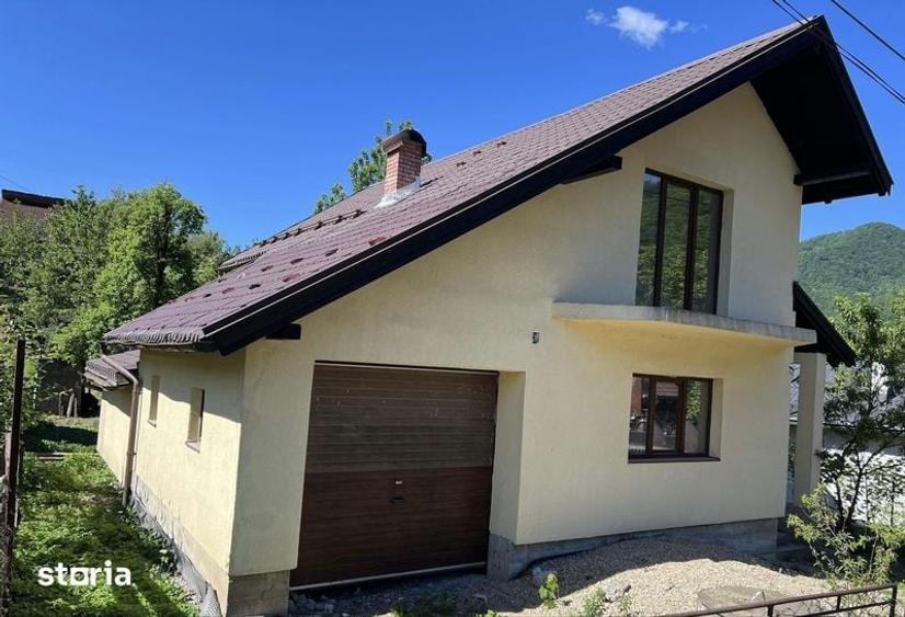 Casă cu 4 camere cu Teren 180 Mp în Progresul