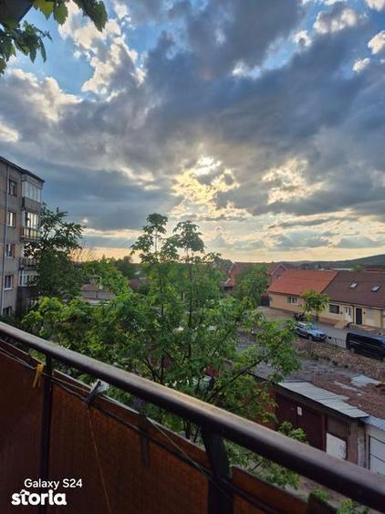 Apartament cu 4 camere în Central