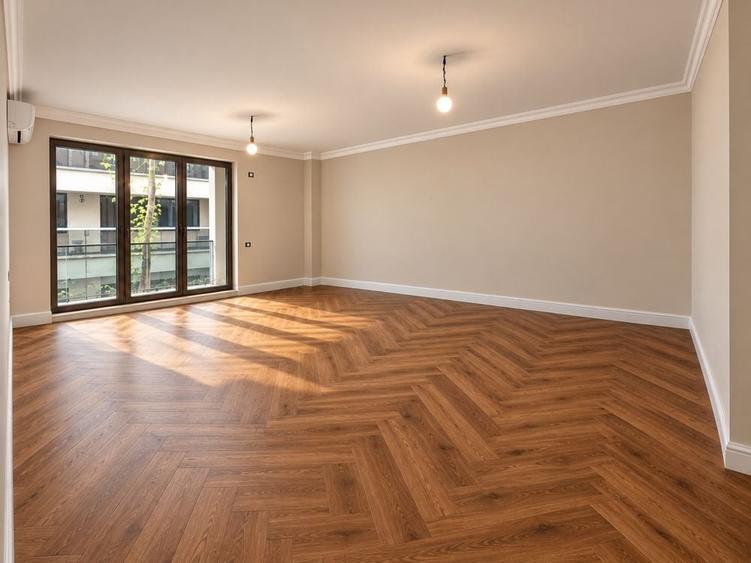 Apartament cu 3 camere decomandat în Herăstrău