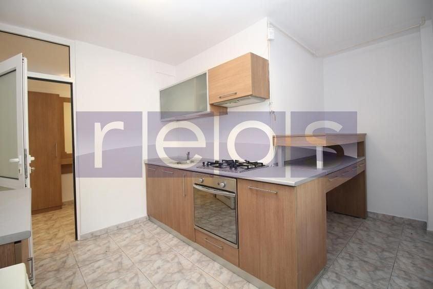 VANZARE 3 CAMERE | 2 BAI | ZONA DECEBAL - 8