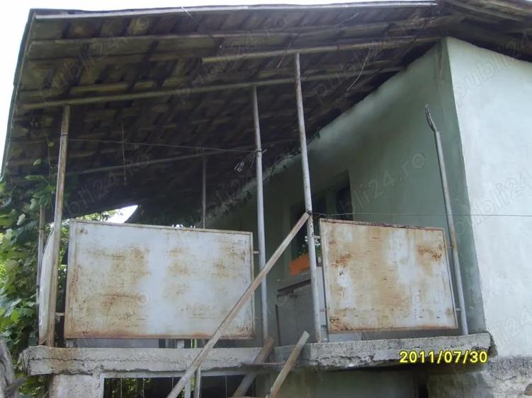 Casă cu 3 camere în Bala