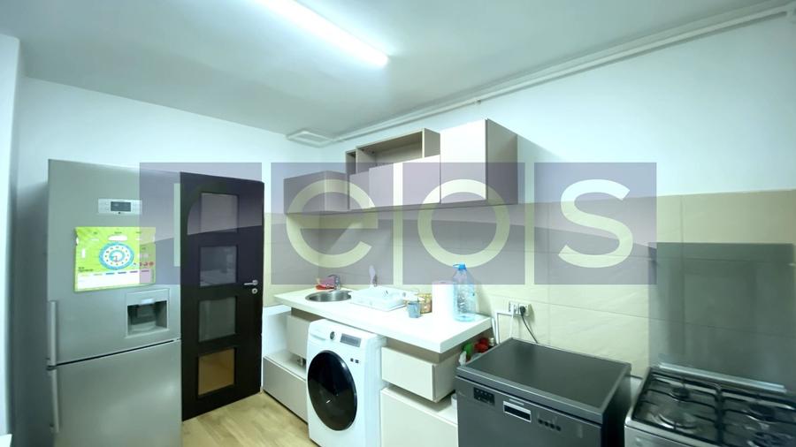 Apartament cu 2 camere decomandat în Drumul Sării