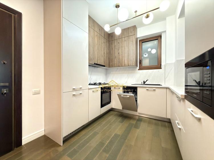 Apartament cu 3 camere decomandat în 13 Septembrie