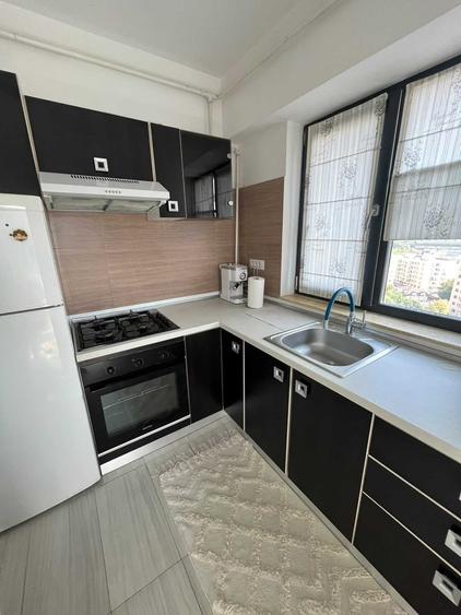 Apartament cu 2 camere semidecomandat în Cug