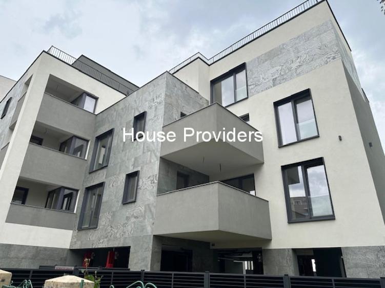 Apartament cu 3 camere, mobilat în Unirii