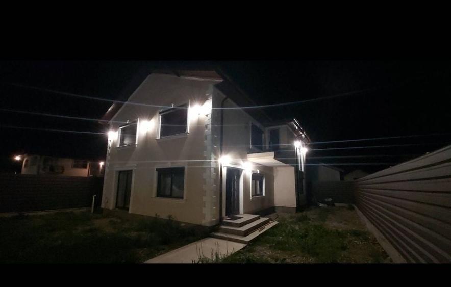 Casă cu 2 camere în Central