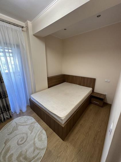 Apartament cu 2 camere decomandat în Ceair