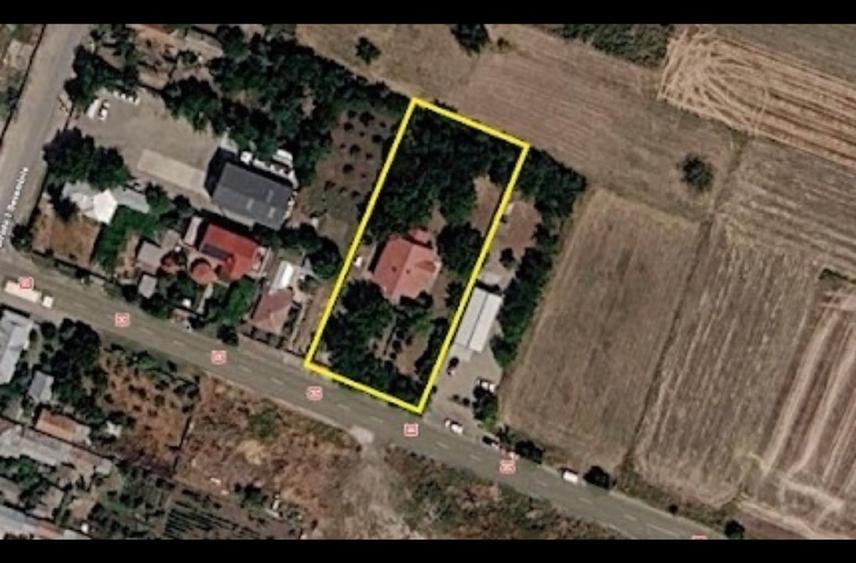 Casă individuală cu 5 camere cu Canalizare în Central