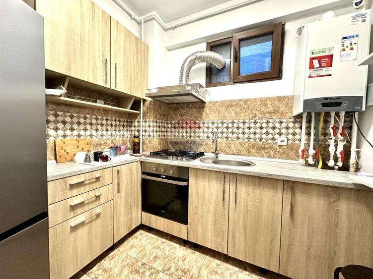 Apartament cu 3 camere decomandat, mobilat în Bucureștii Noi
