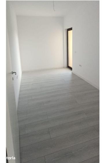 Apartament cu 3 camere în Păulești