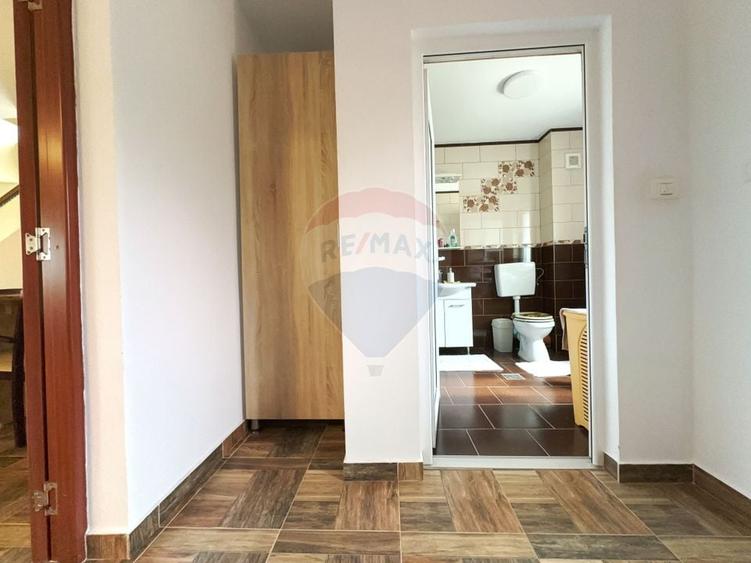 Casă individuală cu 4 camere cu Teren 813 Mp în Nord