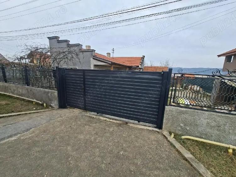 Casă cu 3 camere cu Teren 940 Mp în Central