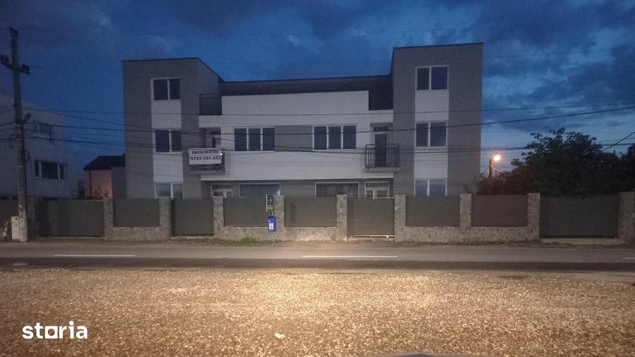 Casă cu 7 camere cu Teren 300 Mp în Odăile
