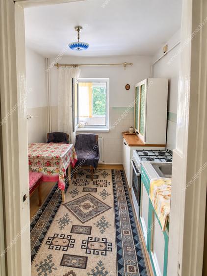 Apartament cu 2 camere decomandat în Mazepa 2