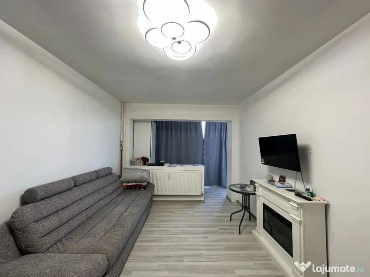 Apartament cu 2 camere semidecomandat în Cantacuzino