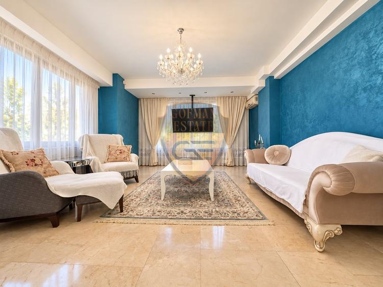 Apartament cu 4 camere decomandat în Mamaia-Sat
