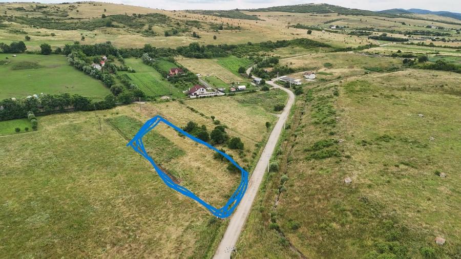 Teren Construcții intravilan de 1000 mp, în Sud-Est