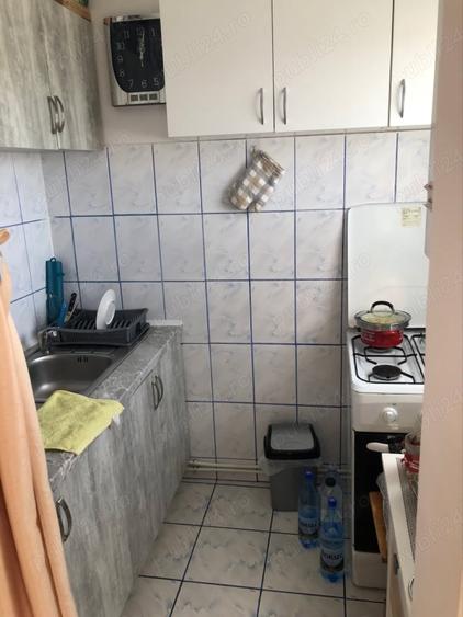 Garsonieră decomandată în Central