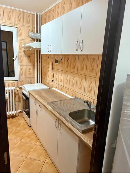 Apartament cu 2 camere semidecomandat în Narcisa