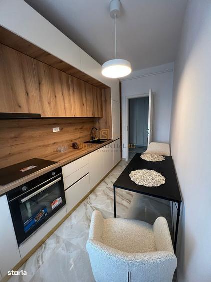 Apartament cu 2 camere decomandat, mobilat în Metalurgiei