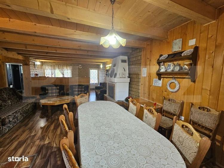 Casă cu 4 camere în Tău
