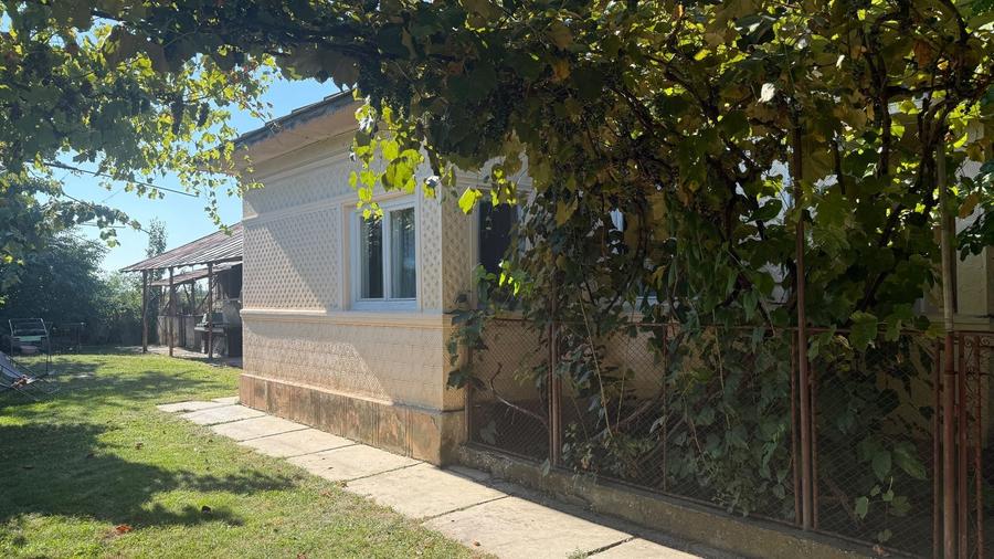 Casa 3 camere, Stancesti, 1600 mp, + teren adiacent disponibil - 2