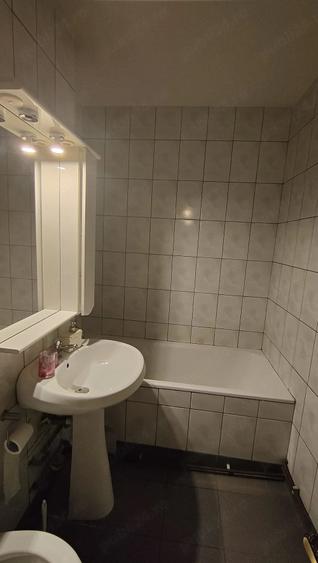 Apartament cu 2 camere decomandat în Canta