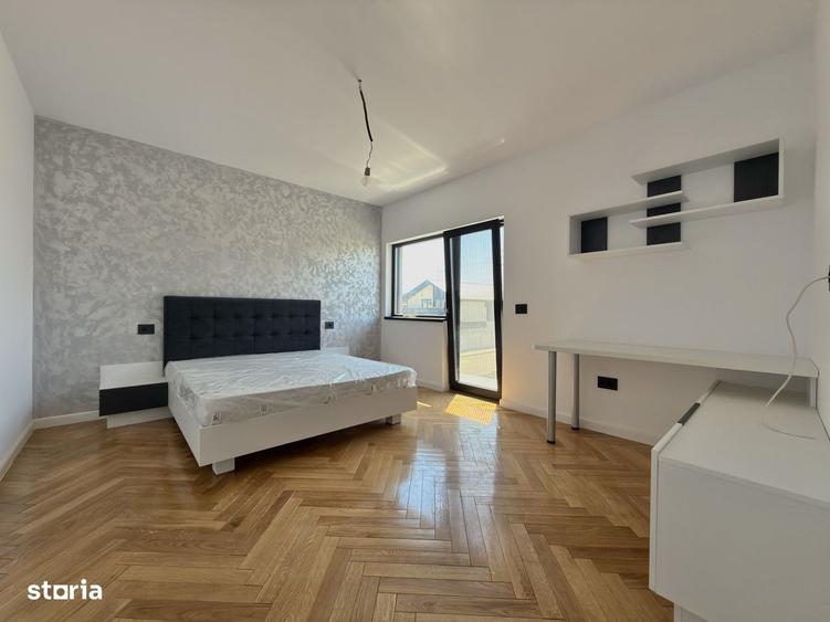 Casă cu 4 camere cu Teren 400 Mp în Central