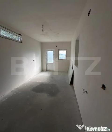 Casă cu 4 camere cu Teren 500 Mp în Gherla