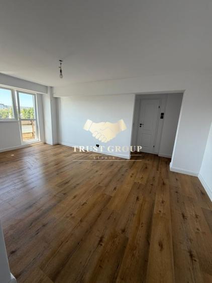 Apartament cu 3 camere decomandat în Drumul Taberei
