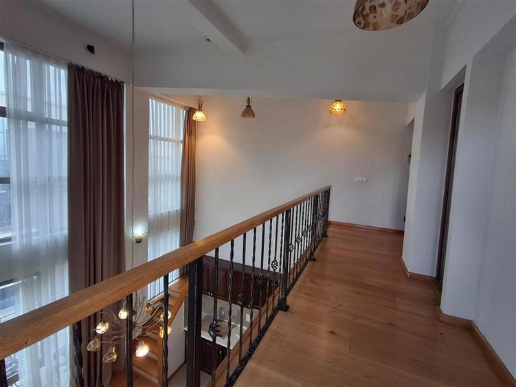 Penthouse 4 camere terasa 50mp parcare zona Centrala - 8