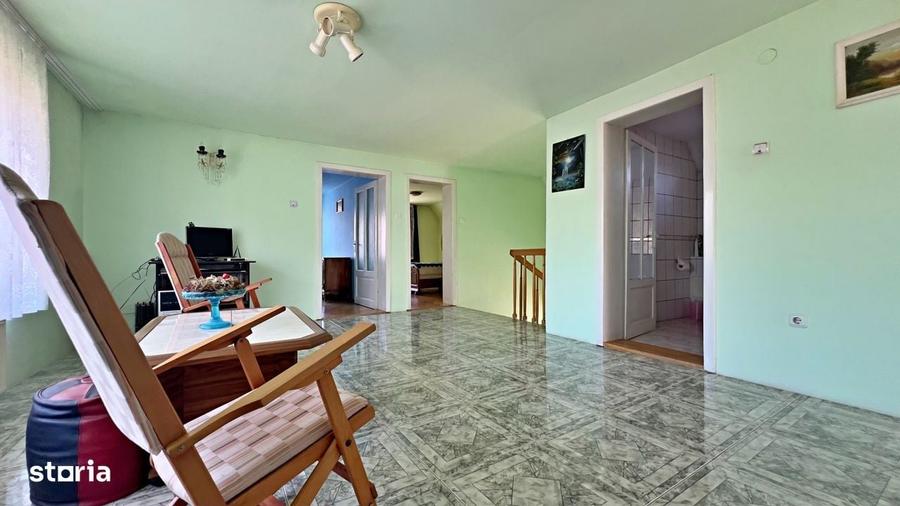 Casă cu 4 camere în Ultracentral