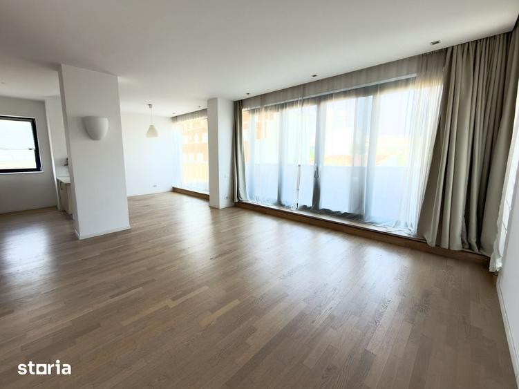 Apartament cu 3 camere în Eminescu