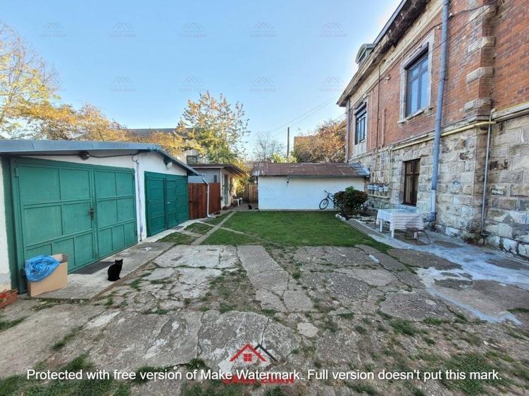 Apartament cu 4 camere semidecomandat în Central