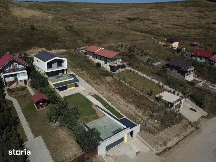 Casa cu arhitectura premium, vedere la lac si garaj dublu | Campenesti - 1