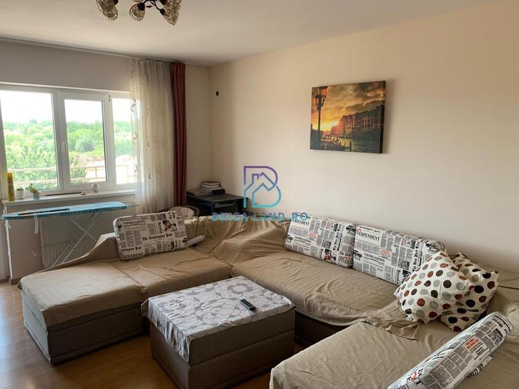 Apartament cu 2 camere decomandat în Splaiul Unirii
