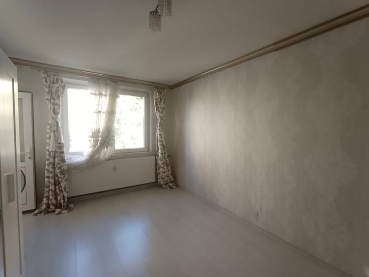 Apartament cu 2 camere decomandat, mobilat în Teiul Doamnei