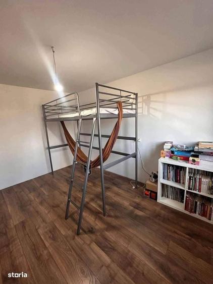 Casă cu 4 camere în Central