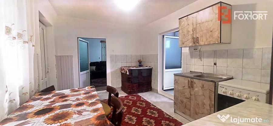 Casă cu 5 camere cu Teren 1439 Mp în Exterior Nord