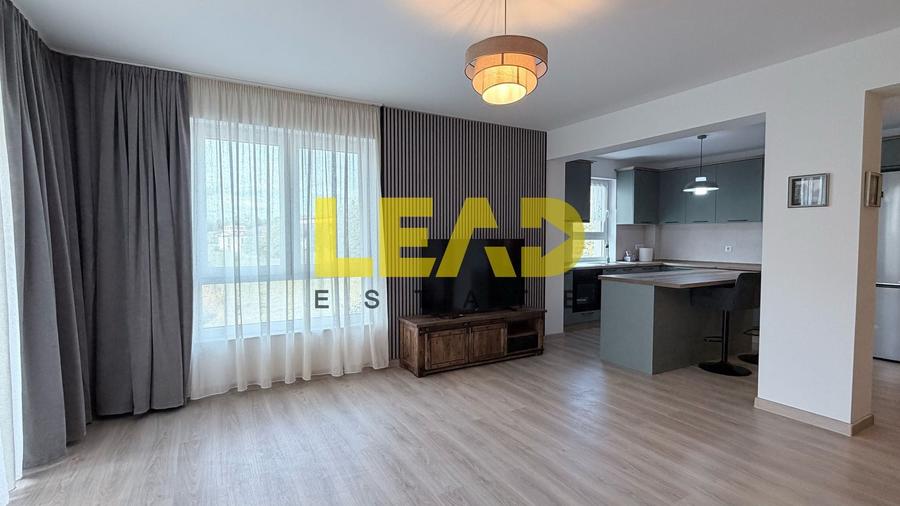 Apartament cu 2 camere decomandat, mobilat în Tractorul