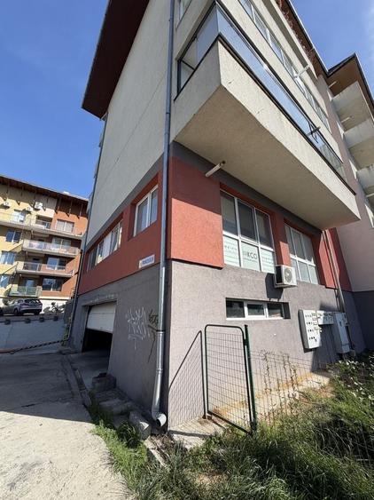 Spațiu comercial, de 57 mp, în Central