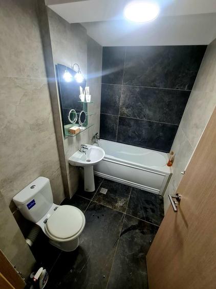 Apartament cu 3 camere în Rahova