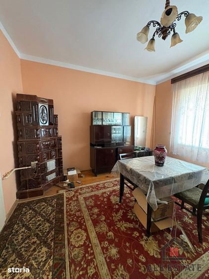 Casă cu 3 camere cu Teren 374 Mp în Central
