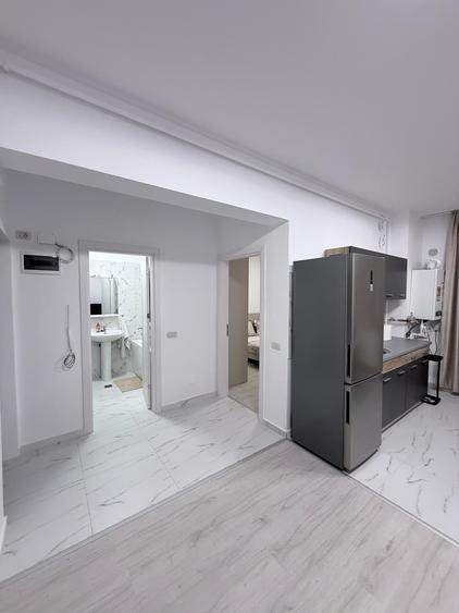 Apartament cu 2 camere semidecomandat în Militari