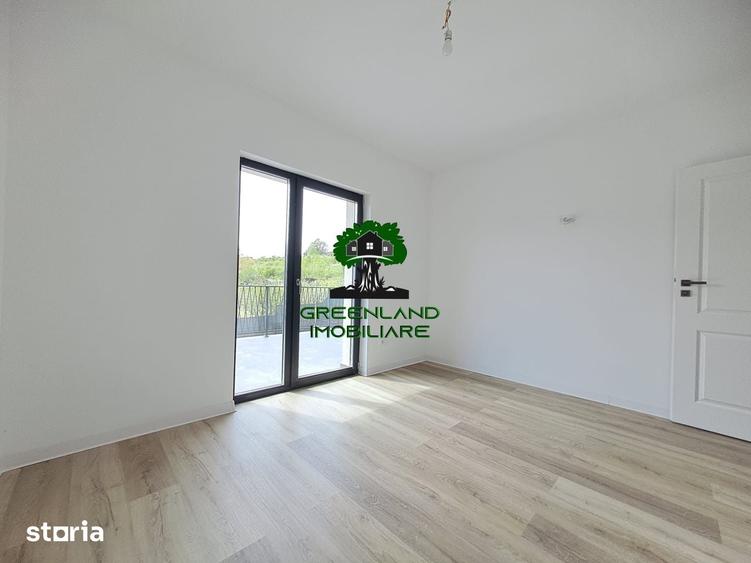 Casă cu 5 camere decomandat cu Teren 500 Mp în Bucium